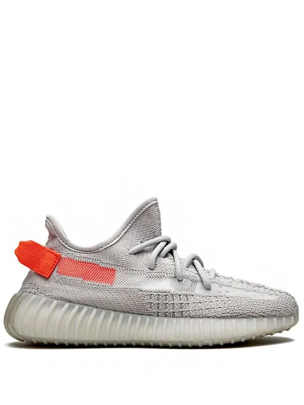 YEEZY BOOST 350 V2 TAIL LIGTH