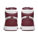 TÊNIS NIKE AIR JORDAN 1 RETRO HIGH OG BRANCO/VINHO