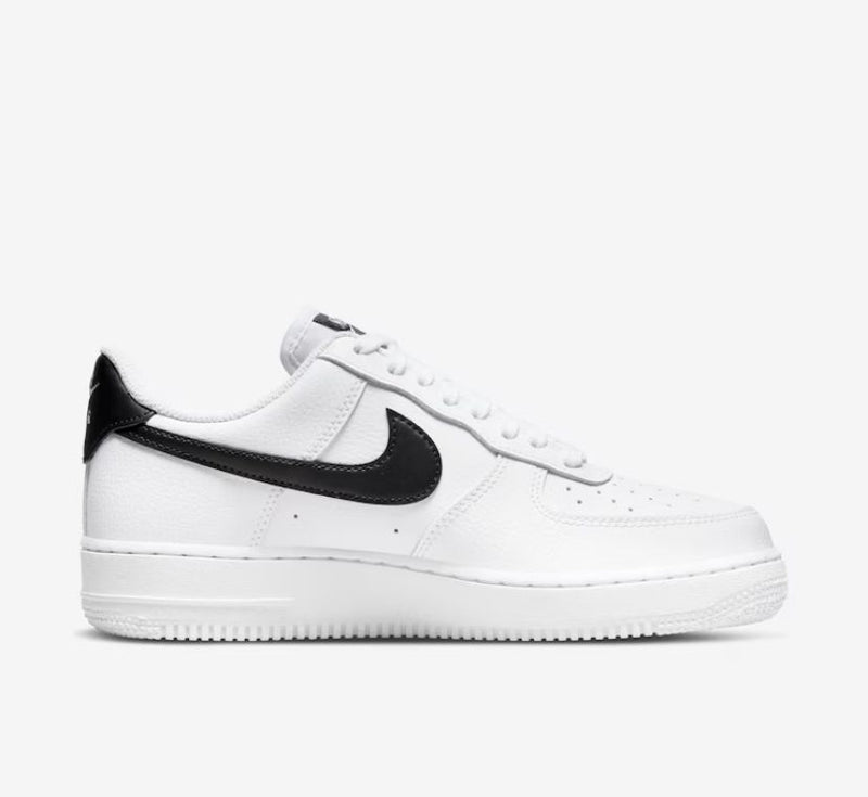 Tênis Nike Air Force 1