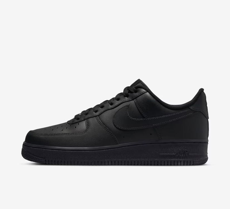 Tênis Nike Air Force 1 "07