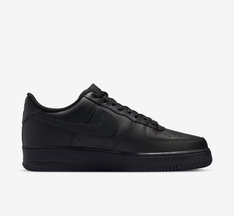 Tênis Nike Air Force 1 "07