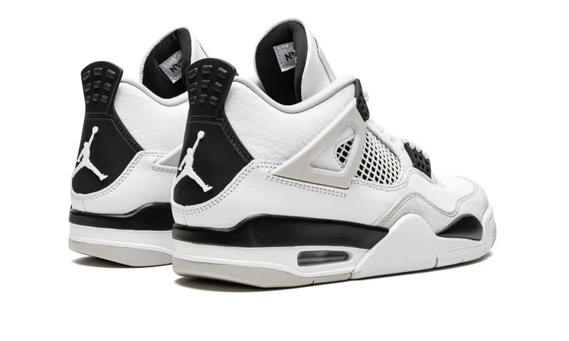 Tênis Air jordan 4 "Military Black" Branco / Preto