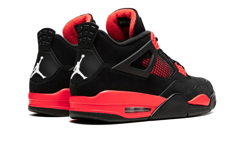 Tênis Air jordan 4 "Red Thunder" Preto / Vermelho