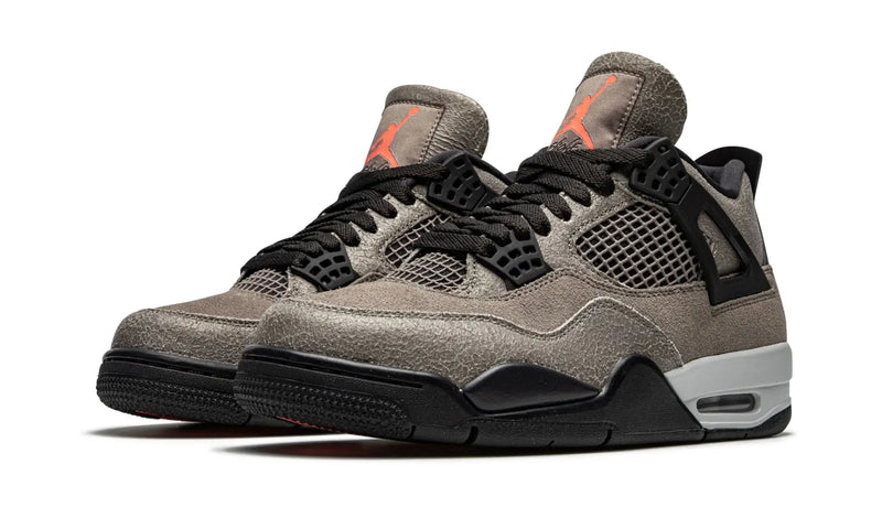 Tênis Air Jordan 4 "Taupe Haze" Marrom