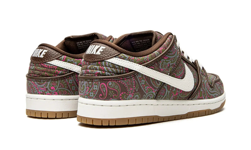 Tênis Nike Dunk Low SB "Paisley Brown" Marrom