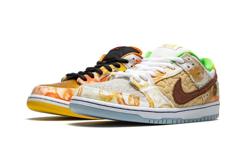 Tênis Nike Dunk Low SB "Street Hawker" Colorido